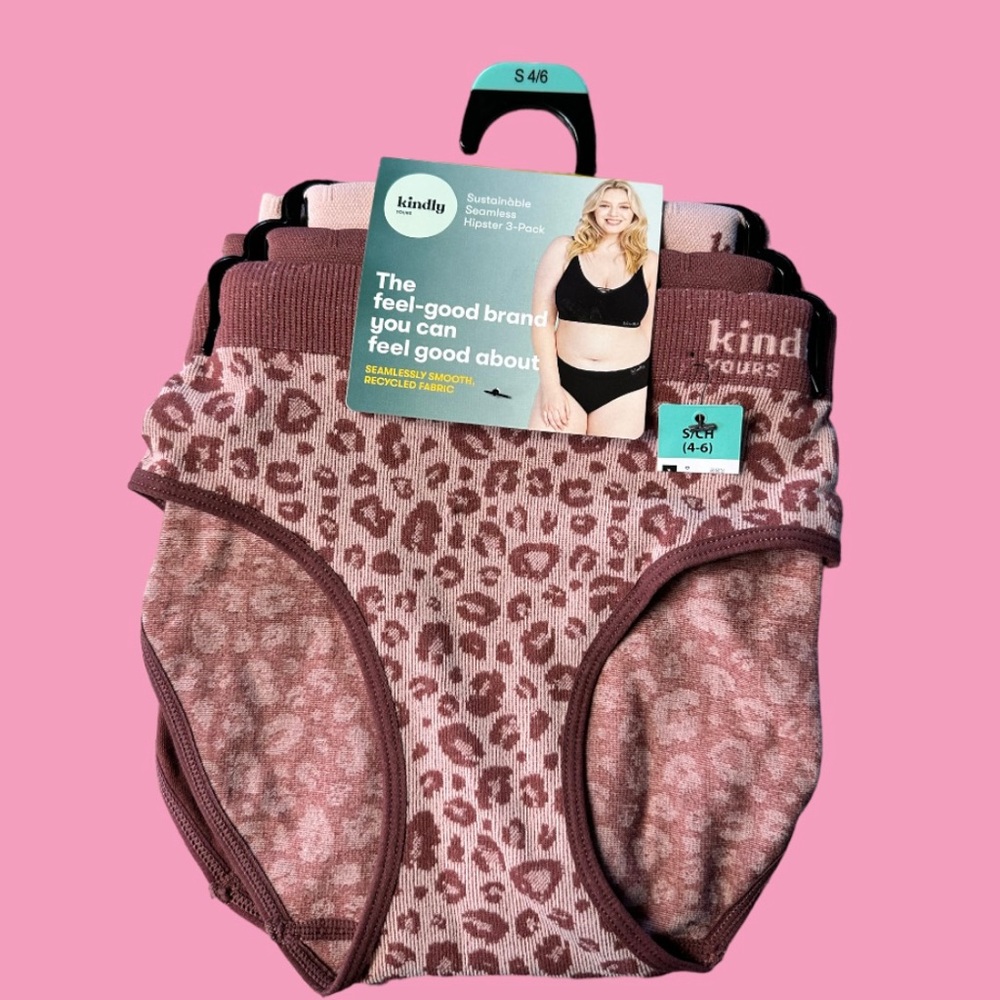Women’s Sustainable Seamless Hipster Underwear (3 Pack).